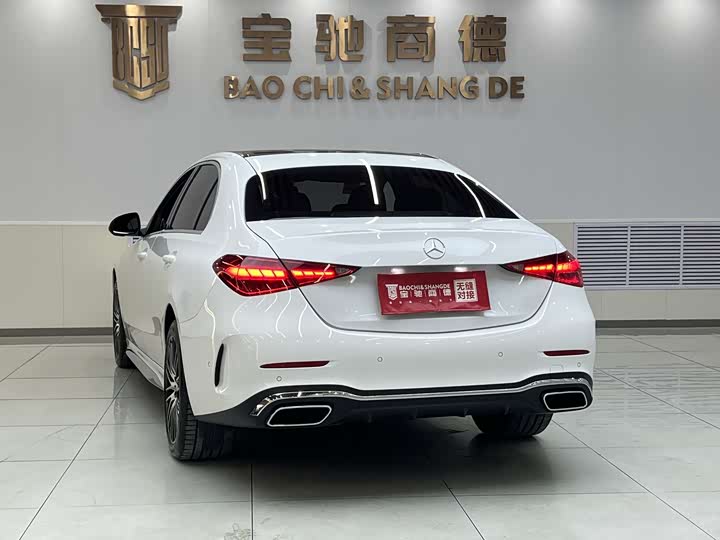 Фото 4 - Mercedes-Benz C-Class