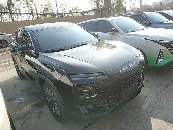 Фото 4 - Jetour Dashing