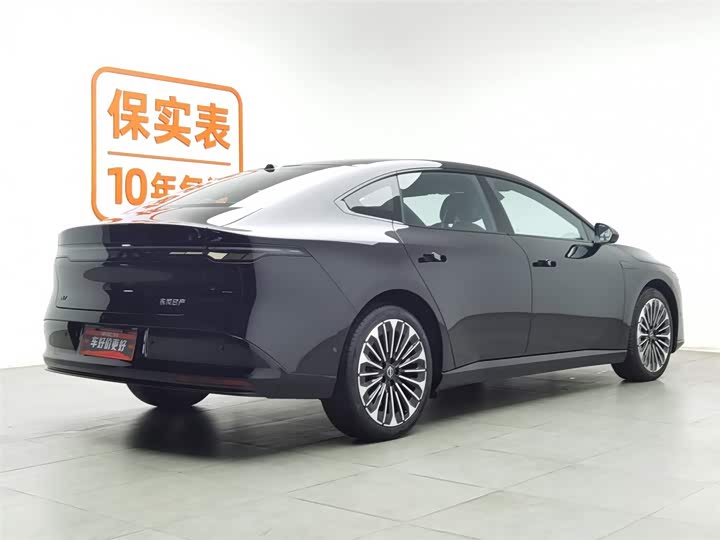 Фото 2 - Nissan N7