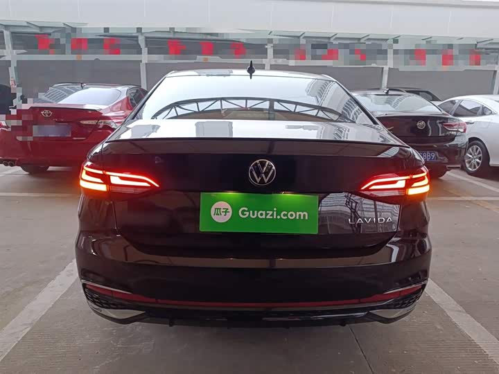 Фото 6 - Volkswagen Lavida