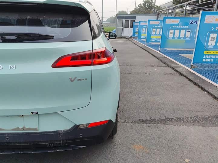 Фото 8 - GAC Aion V