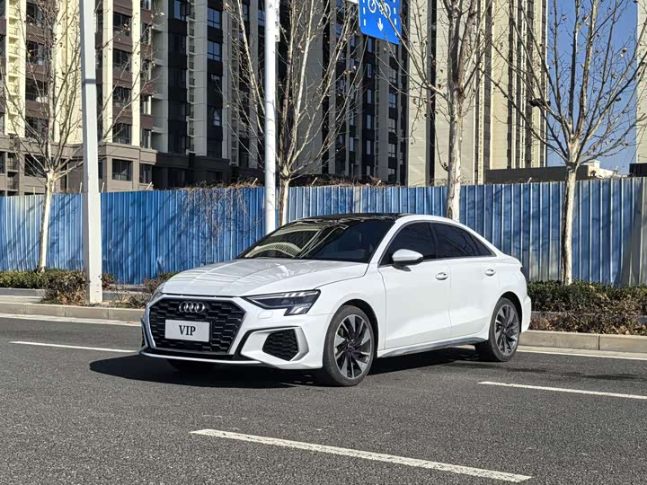 Фото 1 - Audi A3