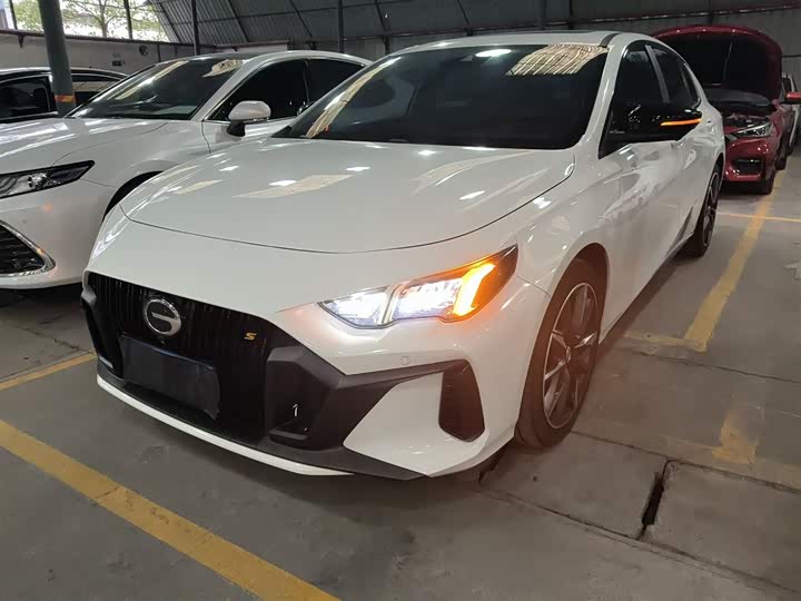 Фото 1 - GAC Trumpchi Empow R