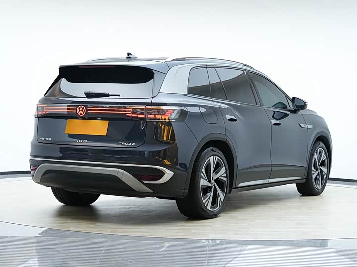 Фото 5 - Volkswagen ID.6 Crozz