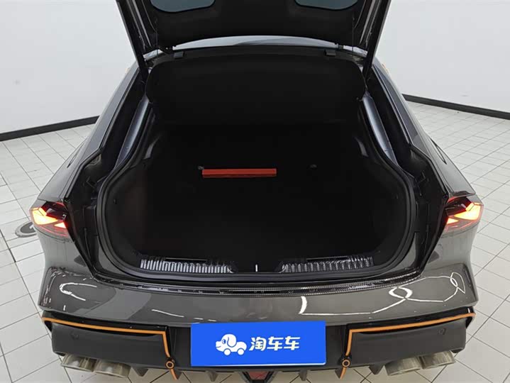 Фото 4 - Changan UNI-V