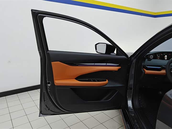 Фото 7 - Changan UNI-V