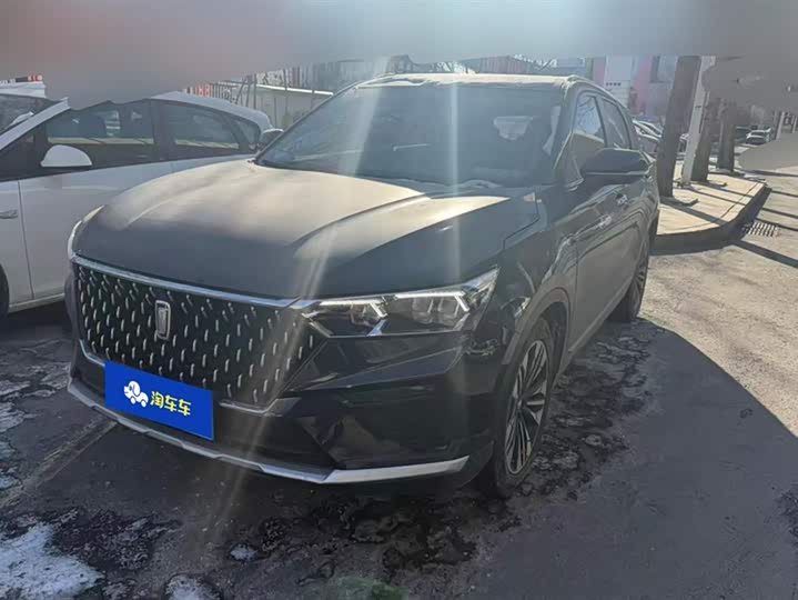 Фото 1 - Bestune T77