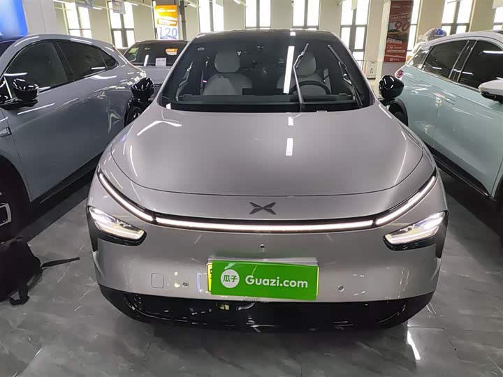 Фото 3 - XPeng G7