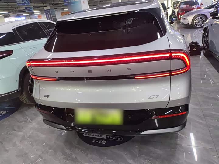 Фото 6 - XPeng G7