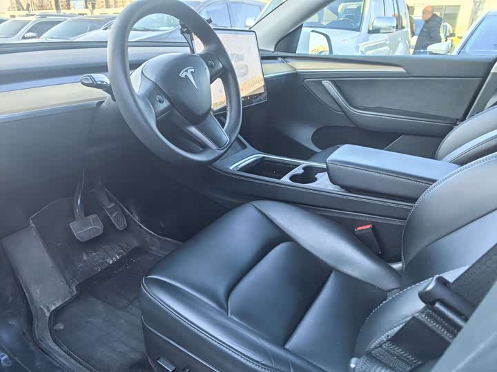 Фото 7 - Tesla Model Y