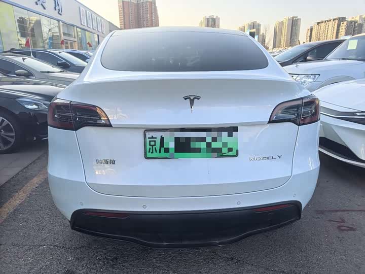 Фото 9 - Tesla Model Y
