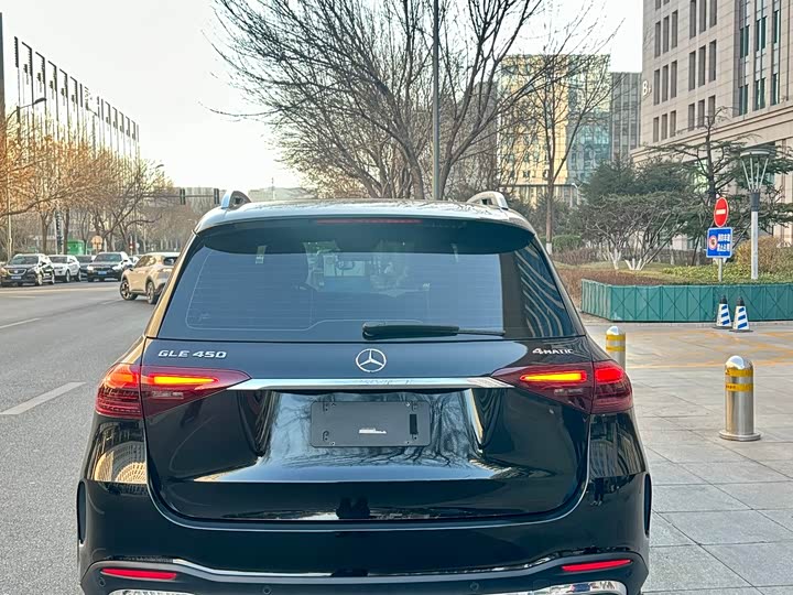 Фото 6 - Mercedes-Benz GLE-Class