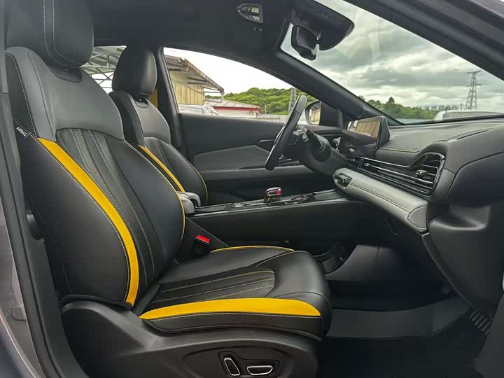 Фото 6 - GAC Trumpchi Empow R