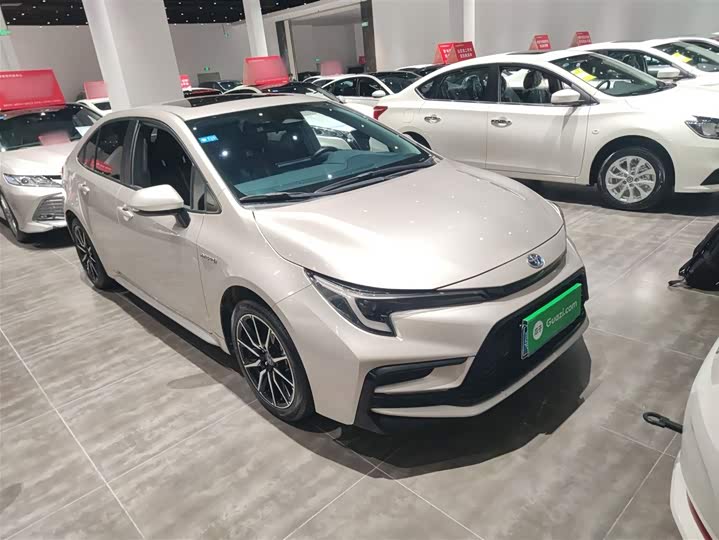 Фото 4 - Toyota Levin