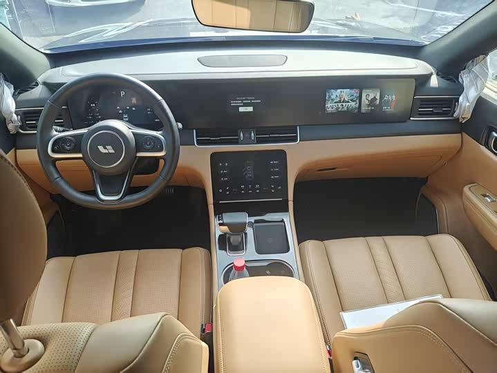 Фото 9 - LiXiang One