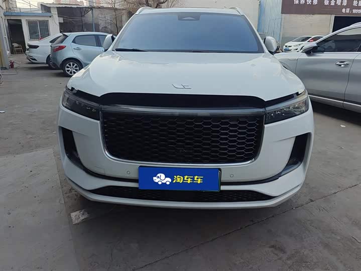 Фото 2 - LiXiang One