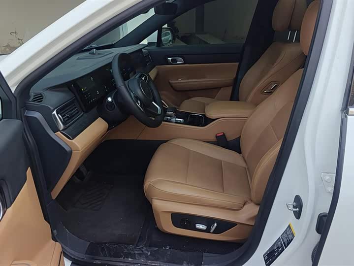 Фото 9 - LiXiang One