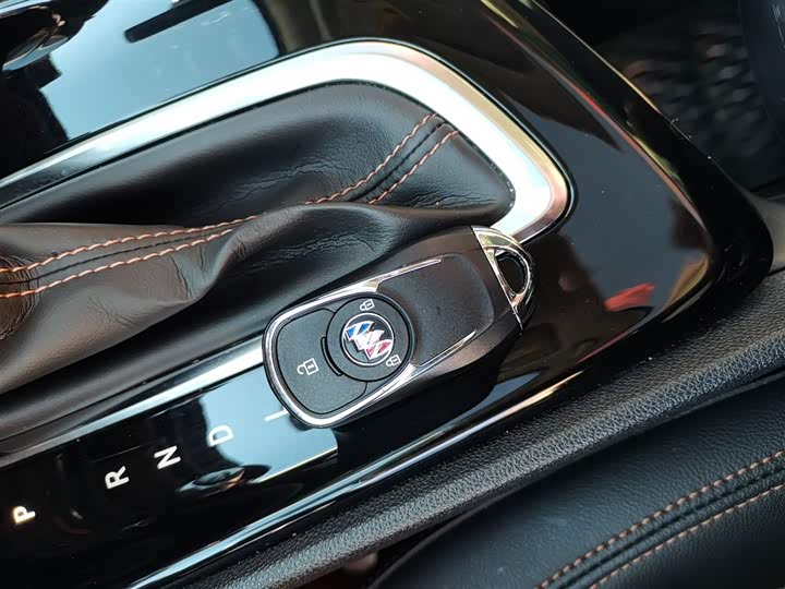 Фото 9 - Buick Encore