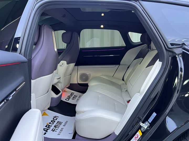 Фото 6 - Avatr 12