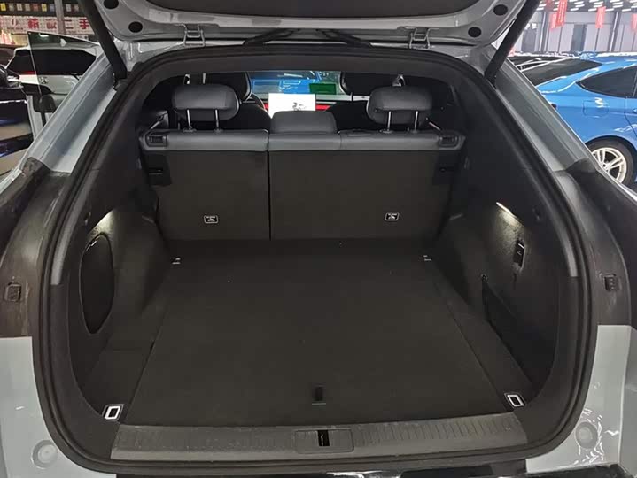 Фото 4 - XPeng G7