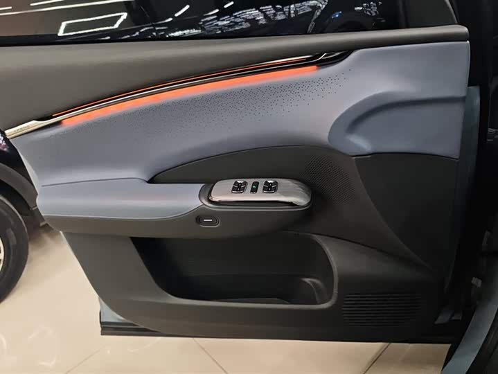 Фото 7 - XPeng G7