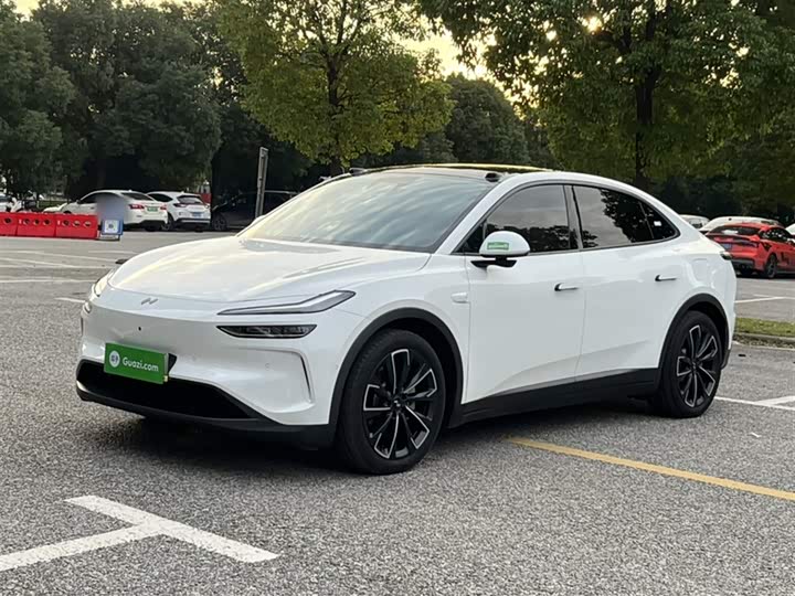 Фото 1 - Nio Onvo L60