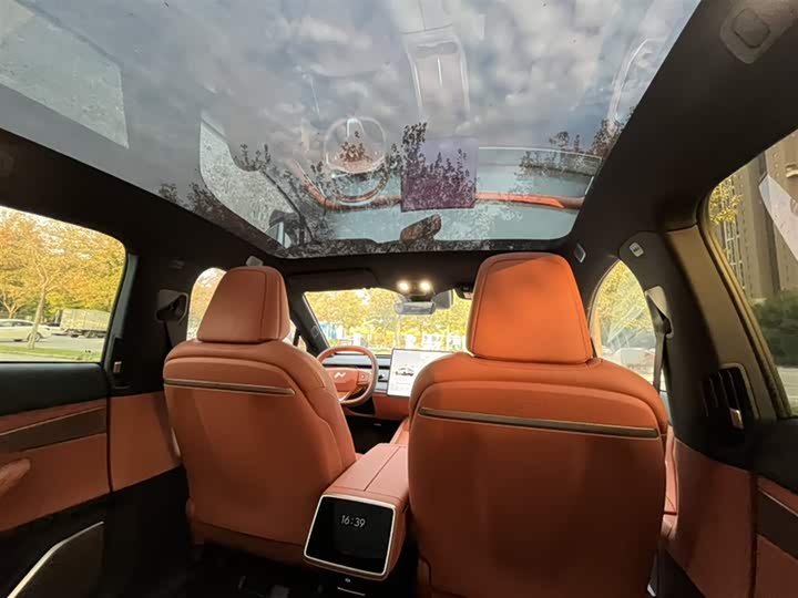 Фото 9 - Nio Onvo L60