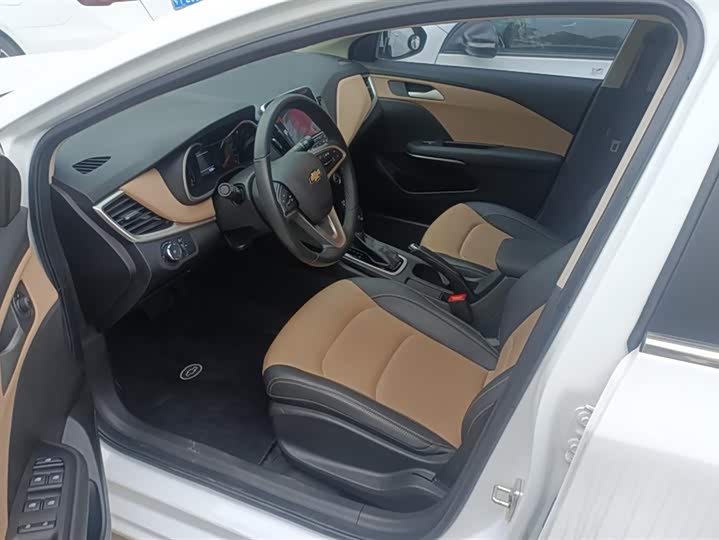 Фото 9 - Chevrolet Monza