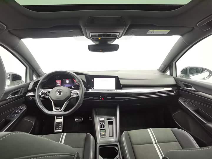 Фото 5 - Volkswagen Golf