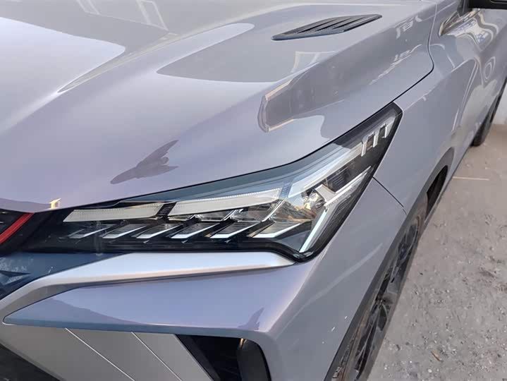 Фото 5 - Geely Coolray