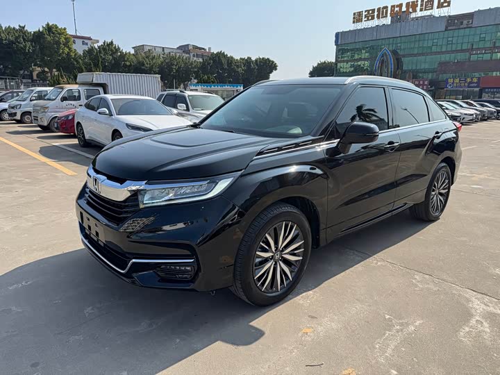 Фото 1 - Honda Avancier