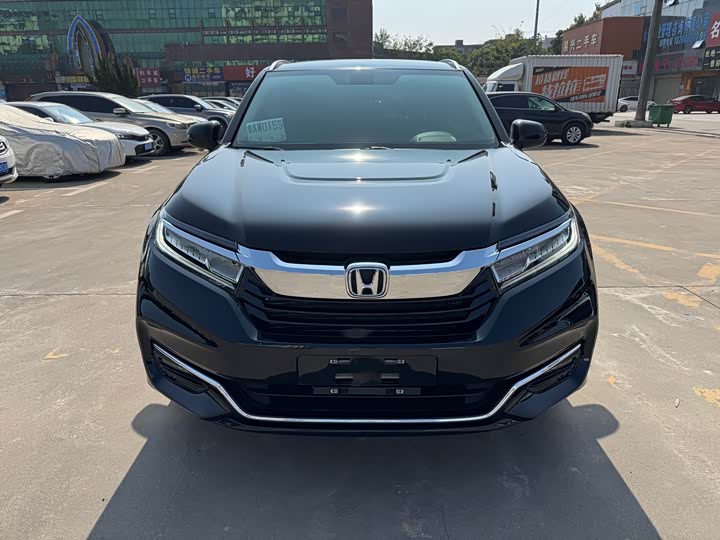 Фото 2 - Honda Avancier