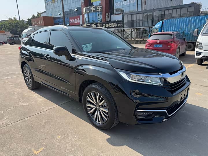 Фото 3 - Honda Avancier