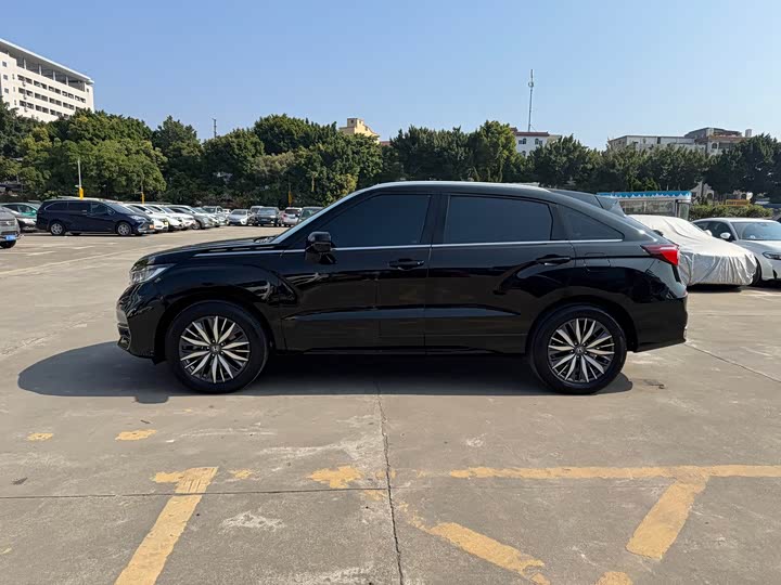 Фото 4 - Honda Avancier