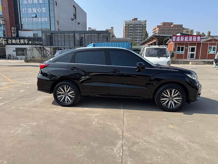 Фото 8 - Honda Avancier