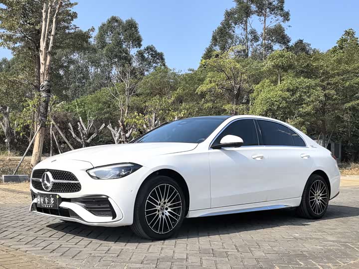 Фото 1 - Mercedes-Benz C-Class