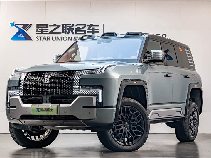 Фото 1 - BYD Yangwang U8