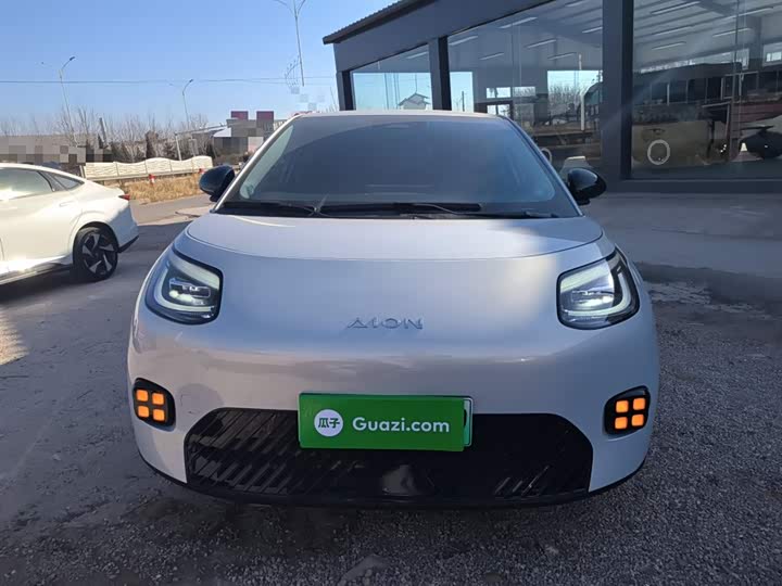 Фото 3 - GAC Aion UT