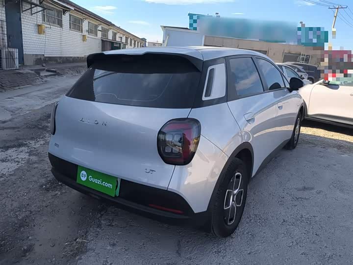 Фото 7 - GAC Aion UT