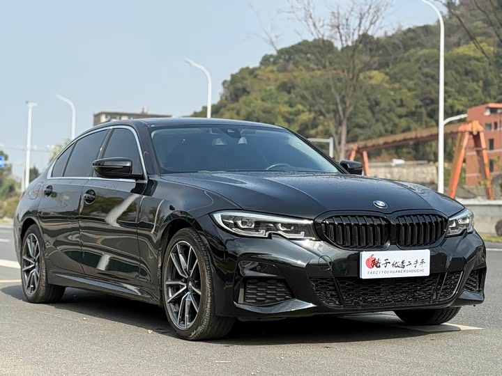 Фото 2 - BMW 3 Series