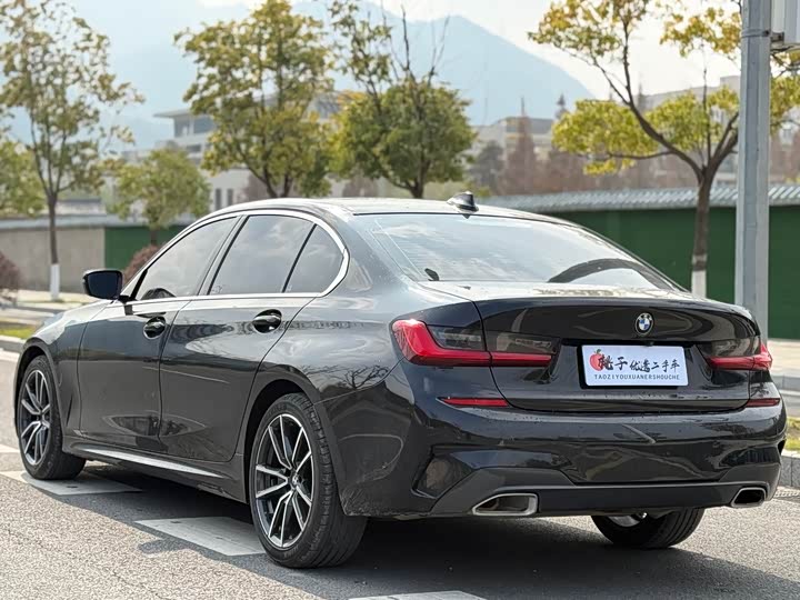 Фото 8 - BMW 3 Series