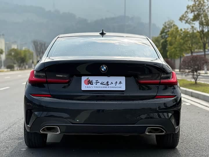 Фото 9 - BMW 3 Series