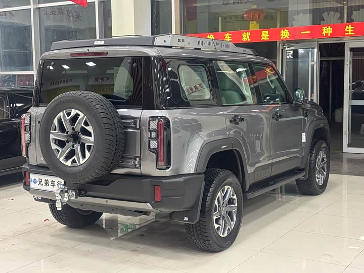 Фото 9 - BAIC Beijing BJ40