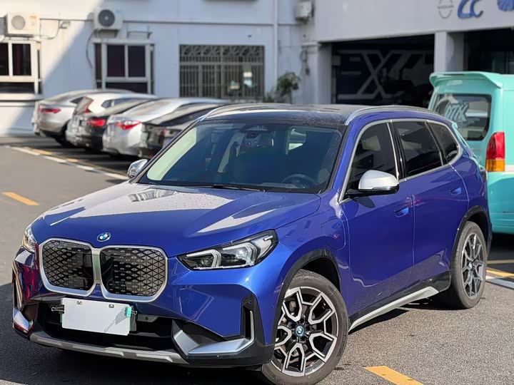 Фото 7 - BMW iX1