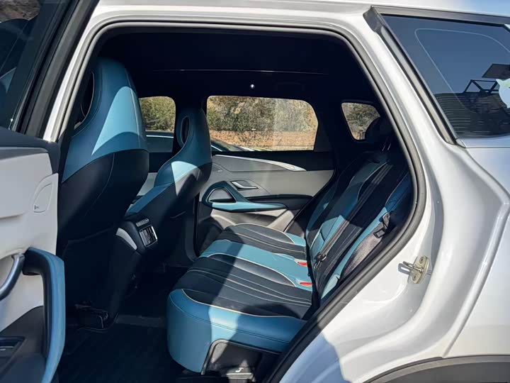 Фото 6 - BYD Song Pro