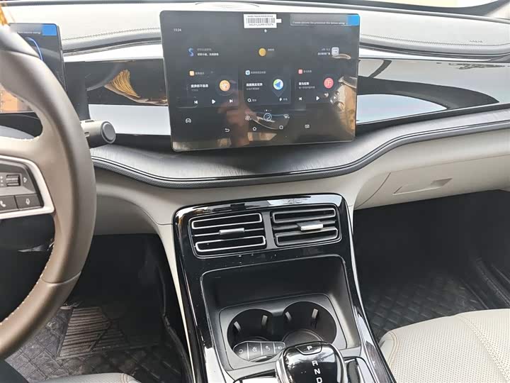 Фото 6 - BYD Qin Plus