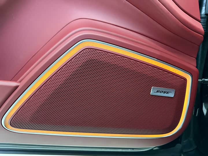 Фото 9 - Porsche Panamera