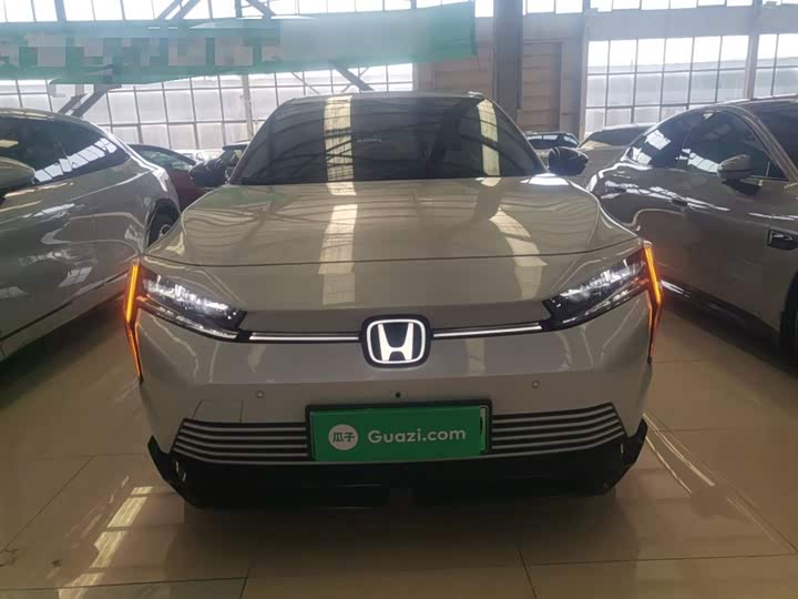 Фото 3 - Honda e:NS2