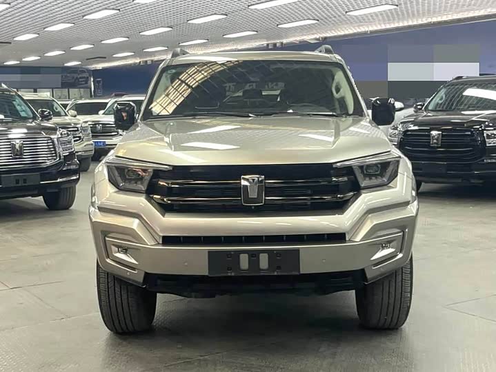 Фото 2 - Tank 400 Hybrid