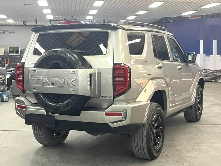 Фото 9 - Tank 400 Hybrid